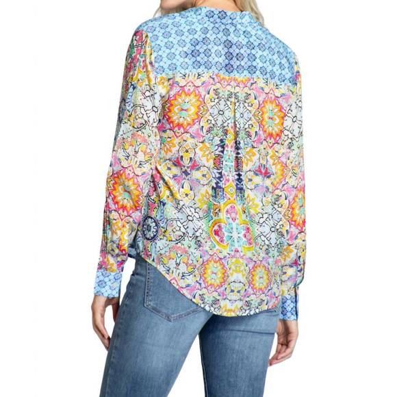 NEW APNY painted tile shirt in multi-colored - Picture 3 of 5